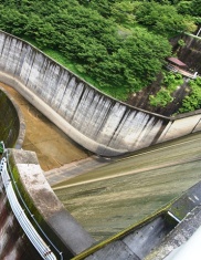 ♪2012 9月6日（木） 和歌山 南部（みなべ） 「島ノ瀬ダム」　小水力発電施設完成記念。　　世界初！水力発電電気エネルギーでの、ヒーリングシンセサイザーコンサート